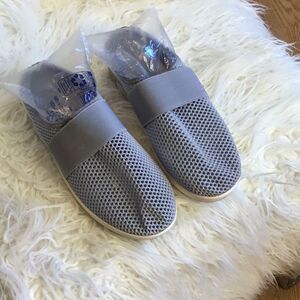 NWOT mesh slip on sneakers in size 8 in gray